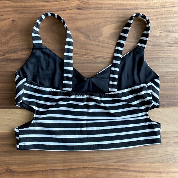DNA Couture Stripe Cutout Crop Top - Picture 2 of 4